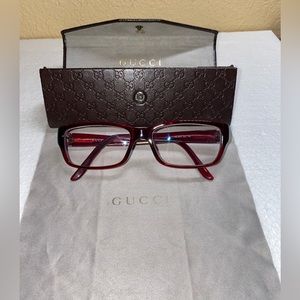 Gucci eye glasses